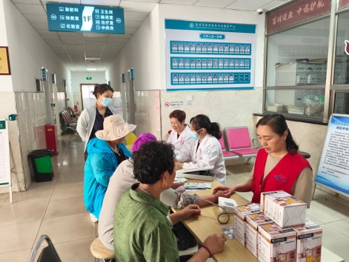 連云區(qū)開展健康血壓、血糖進社區(qū)活動